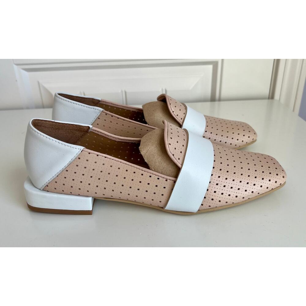 ALL BLACK Ballerina Pink Heeled Leather Loafer - Women's Size 9.5